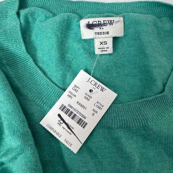 j crew Crewneck sweater in extra-soft yarn size small m8 - Picture 3 of 4